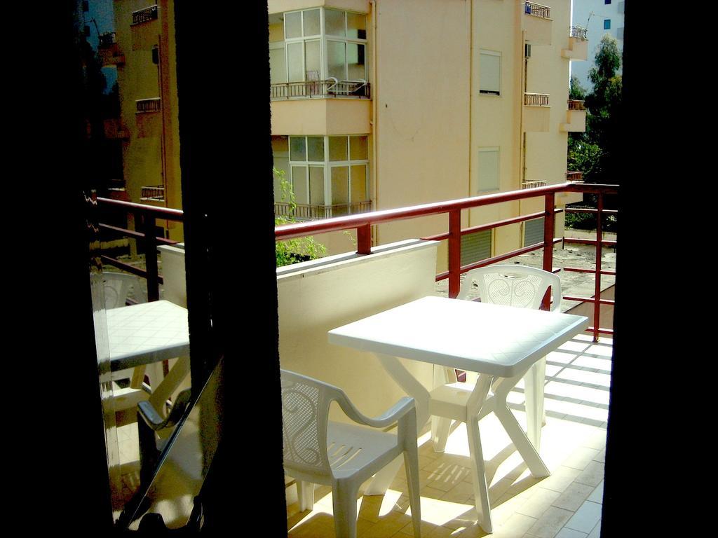 Aldom Apartments Durrës Eksteriør billede